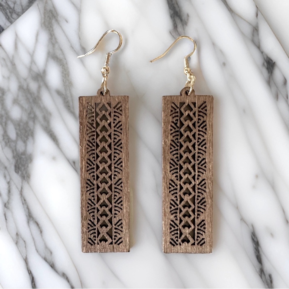 ⭐️ 5 for $25 Brown Painted Wood Carved Earrings Gold Tone Hoops